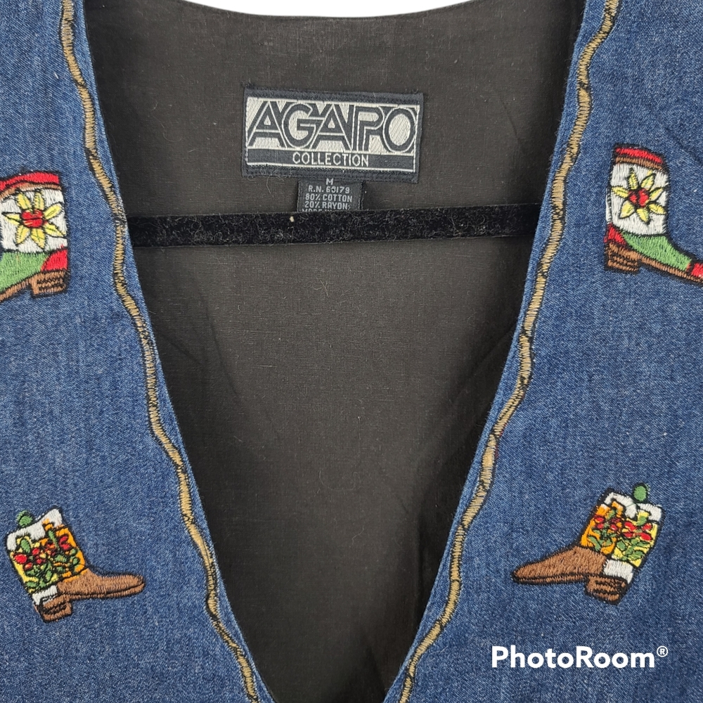 SOLD EBAY Agapo Vintage Denim Embroidered Cowboy Boots Vest Large Buttons - Picture 2 of 5